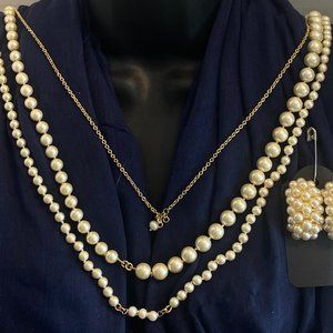 Carolee Lux Signed Vintage Faux Pearl Gold Tone Necklace w/ Clip Hoop Earrings